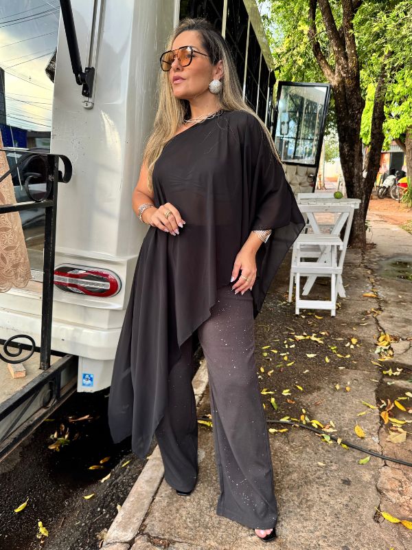 Blusa Capa - Closet Fashion Truck