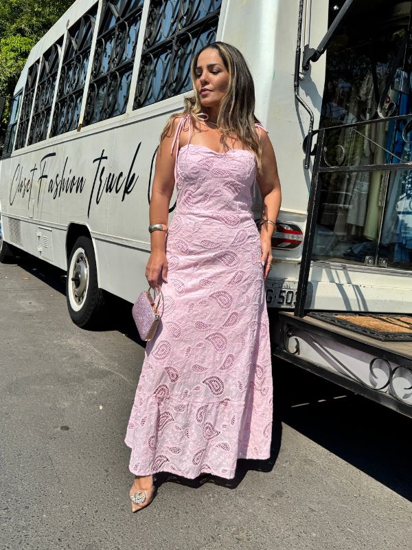 Vestido em Lese Bordade - Closet Fashion Truck