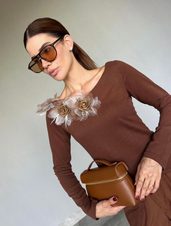 Blusa Flor Acimétrica