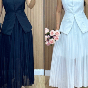 Conjunto Saia pliassada Chifon