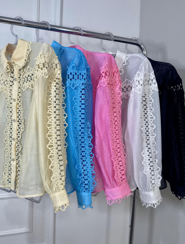 Camisa feminina em organza - Imagem 3