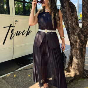 Conjunto Saia pliassada Chifon